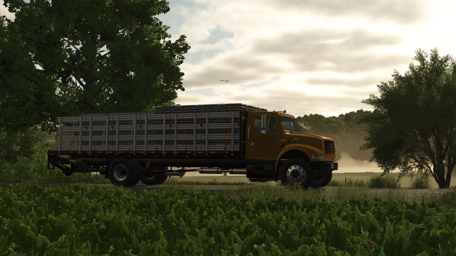 international-4900-stakebed-v1.0-1.jpg