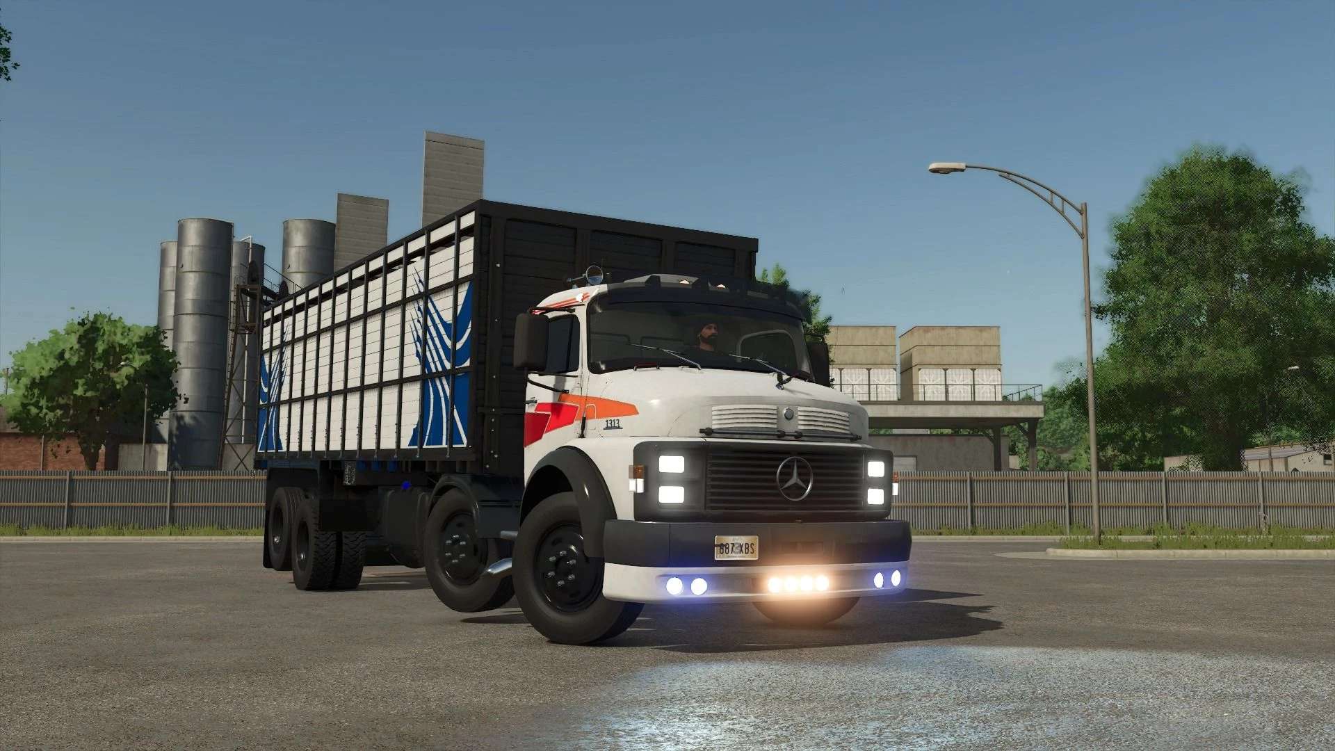 mercedes-benz-1313-v1.0-1.jpg