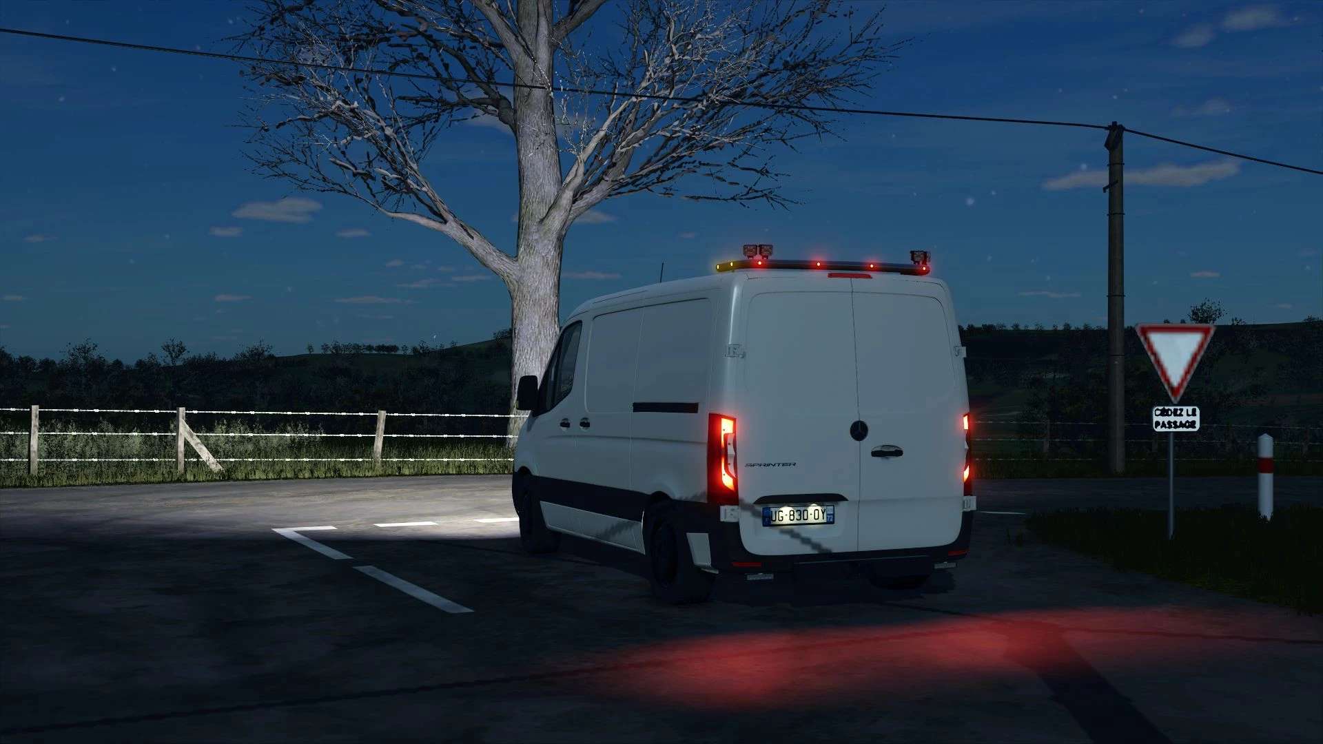 mercedes-sprinter-2018-v1.0-1.jpg