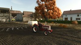 ih-mc-cormick-423-v1.0-2.jpg