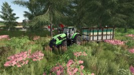 old-trailer-with-beehives-v1.0.0.1-2.jpg