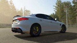 alfa-romeo-giulia-quadrifoglio-v1.0-3.jpg