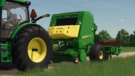 john-deere-561r-premium-round-baler-v1.0.0.1-4.jpg