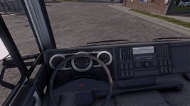03.jpg